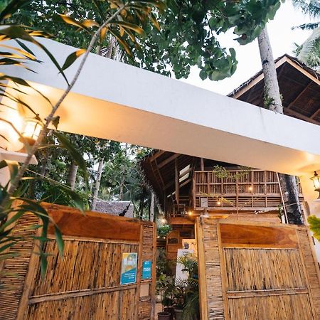Higala Hostel Siargao Генерал-Луна Экстерьер фото