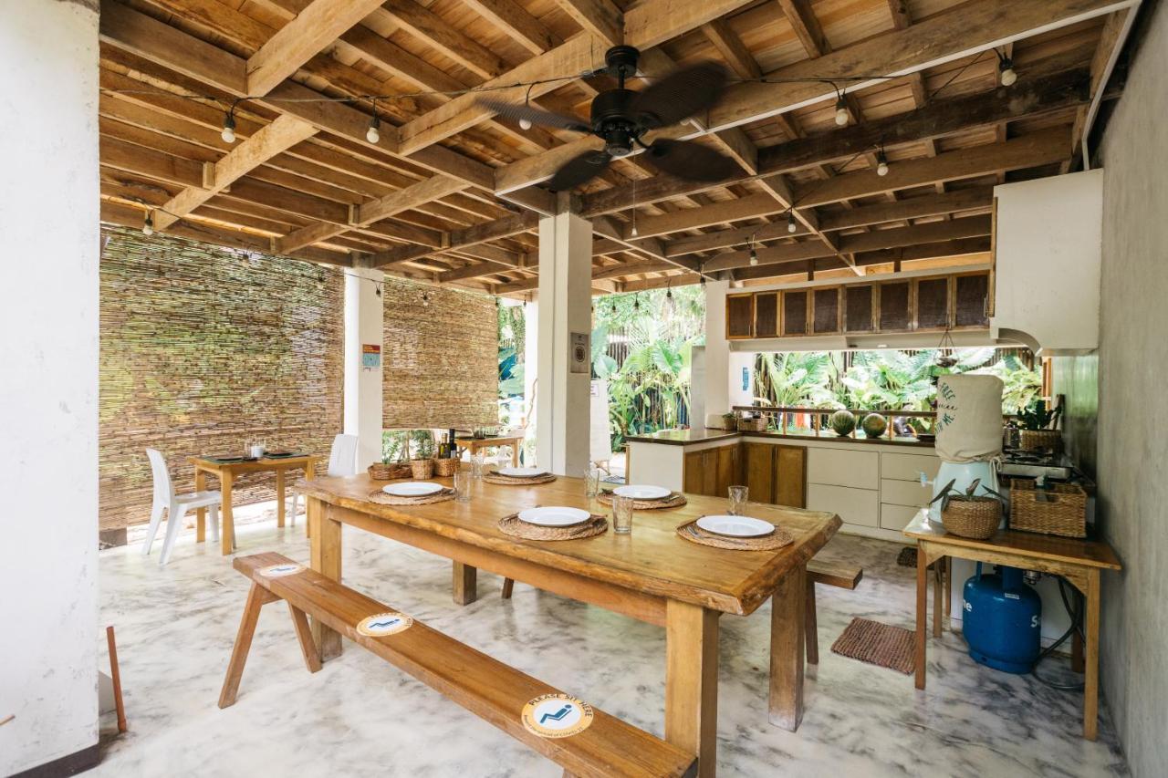 Higala Hostel Siargao Генерал-Луна Экстерьер фото